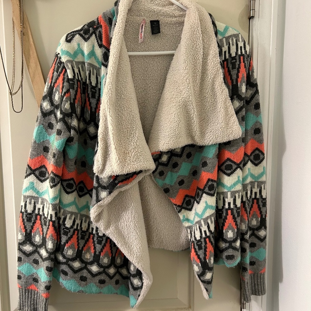 Love By Design Multicolor Patterned Sweater